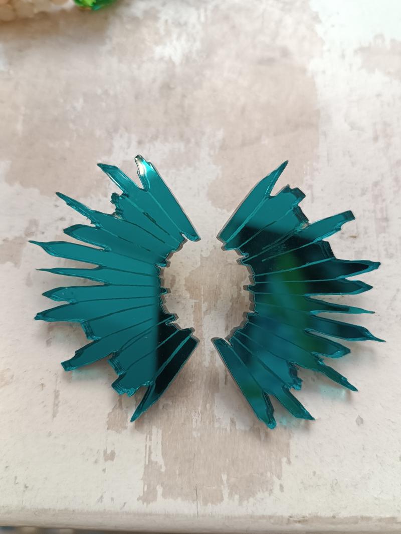 PENDIENTES RAYO VERDE